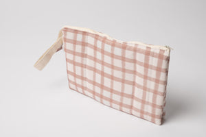 Necessaire
